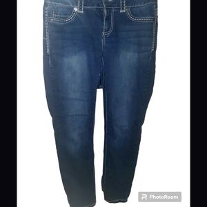GUC Maurices Blue Jeans Sz M Short